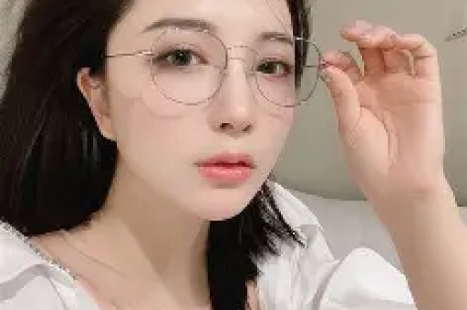 小红书和B站的网红们阻止了手机对相机的侵蚀